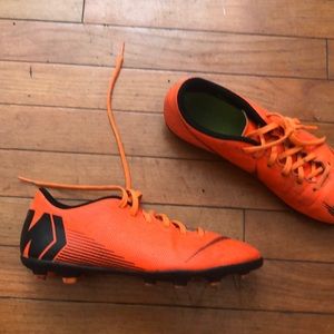Nike outdoor soccer shoes
